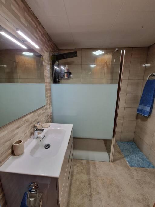 Apartamento En ลัมโปยา ภายนอก รูปภาพ